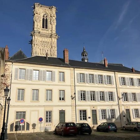 La Chapelle, Les Suites Du Palais, L'Unique 5 Etoiles De Nevers, Suite D'Exception, By Primo C0Nciergerie Екстер'єр фото