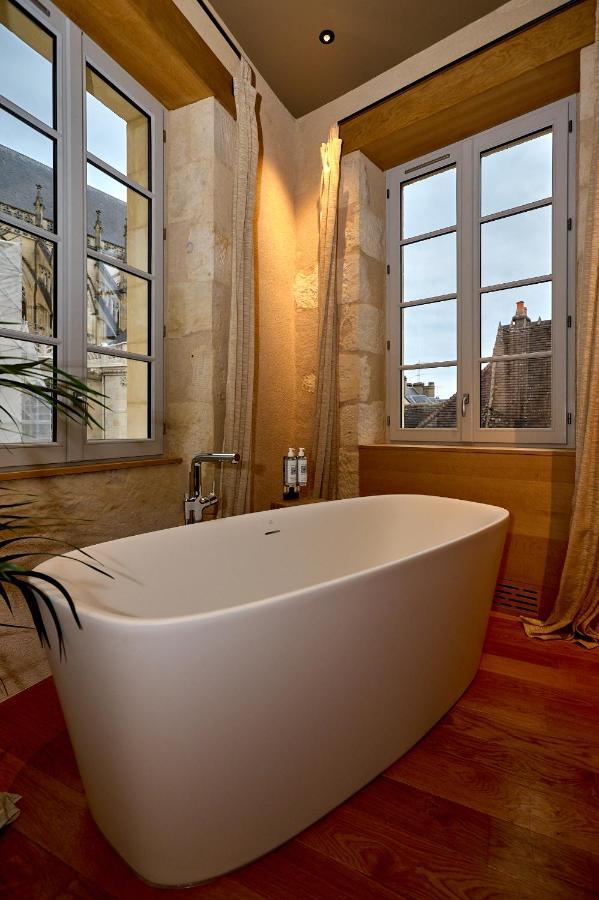 La Chapelle, Les Suites Du Palais, L'Unique 5 Etoiles De Nevers, Suite D'Exception, By Primo C0Nciergerie Екстер'єр фото